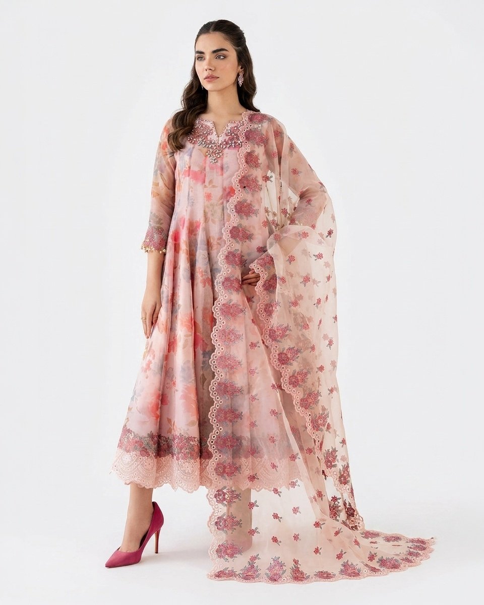 premium-digital-printed-lawn-3-piece-suit-08